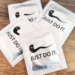 Condón, preservativo Just Do It.