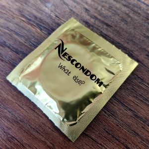 Condón, preservativo Nescondom What else?