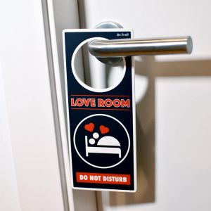 Colgador para puertas (poming) Love Room